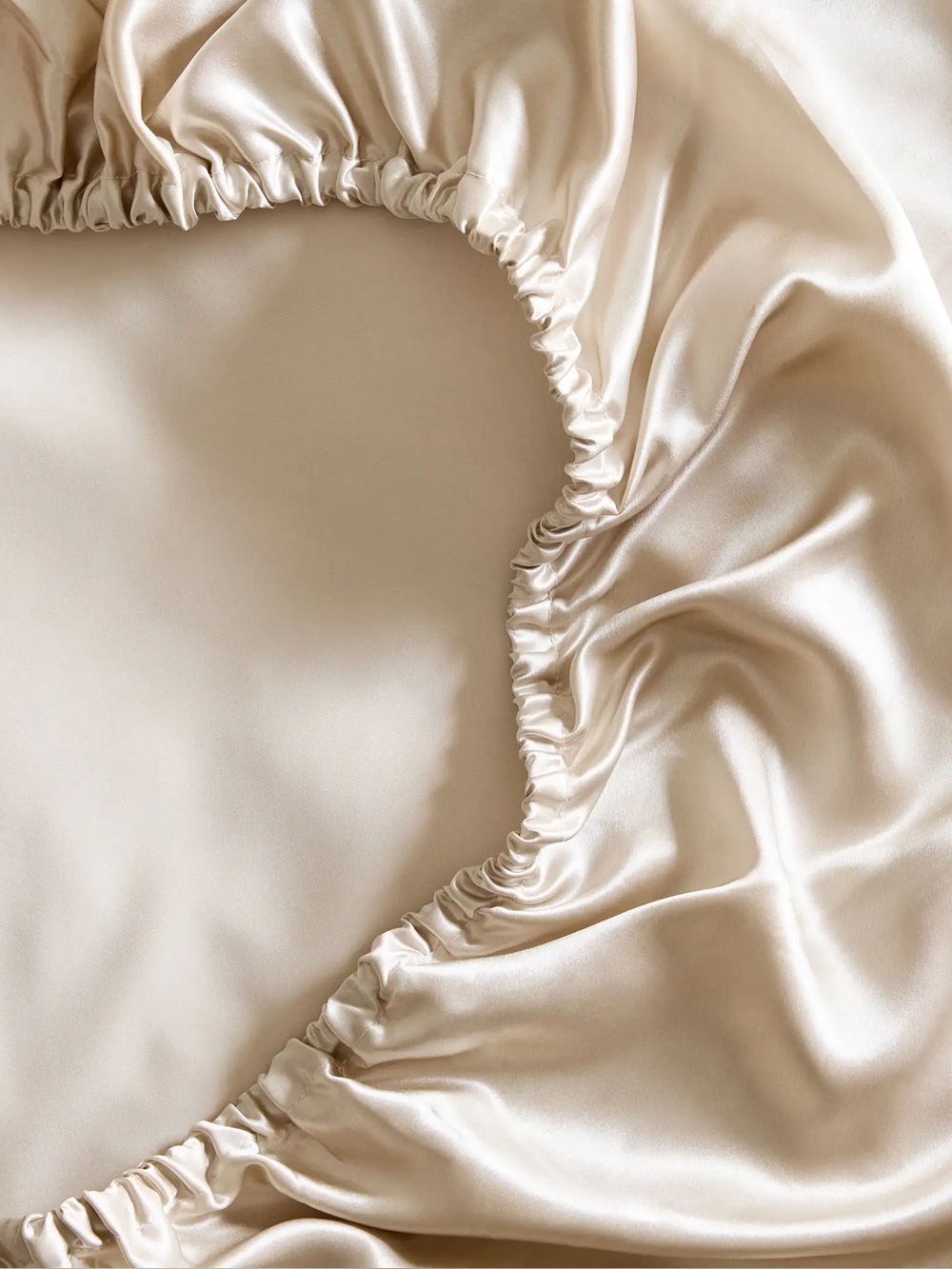 Quince 100% Mulberry Silk Fitted Sheet In Champagne - Queen READ*